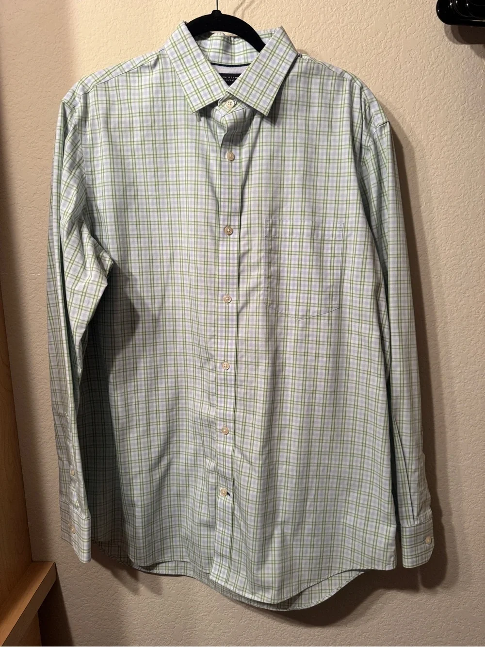 Banana Republic Light Green & Blue Plaid Button-Down Shirt - Large, Classic Fit